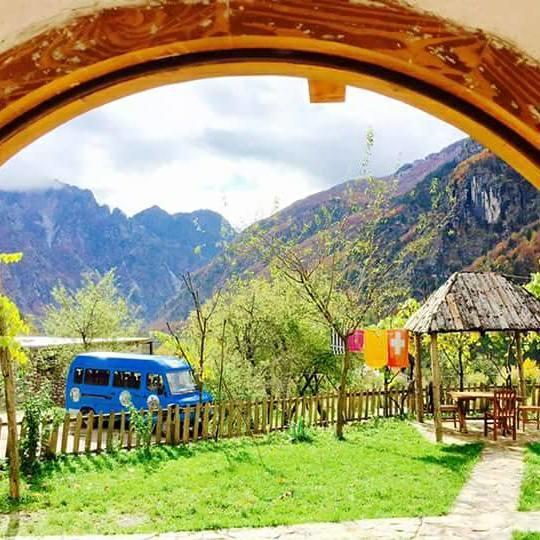 Bujtina Berishta Theth Hotel Exterior foto