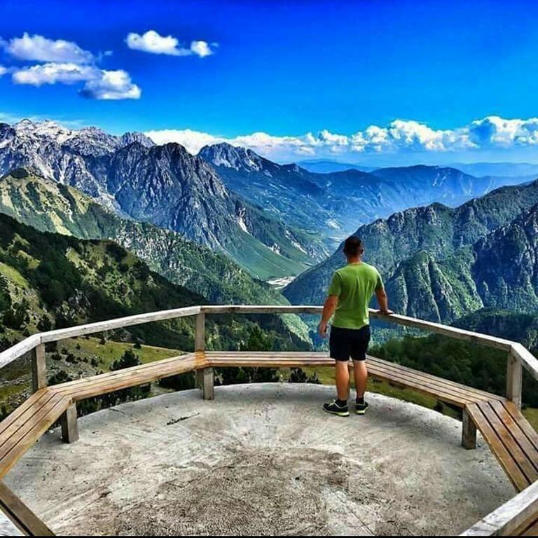Bujtina Berishta Theth Hotel Exterior foto