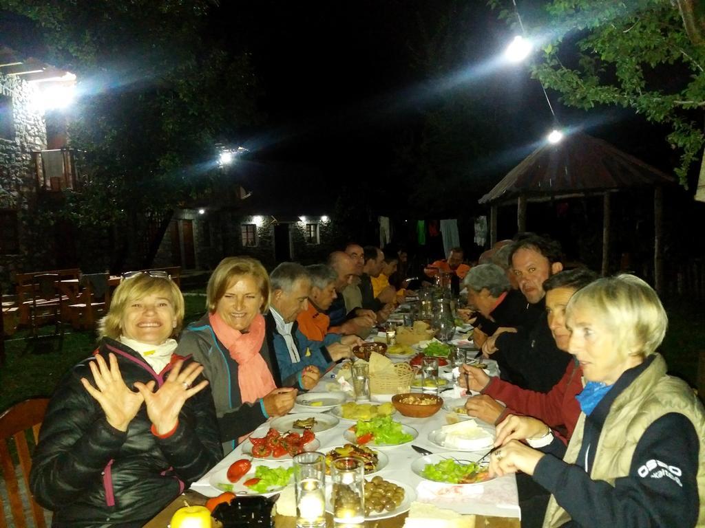 Bujtina Berishta Theth Hotel Exterior foto